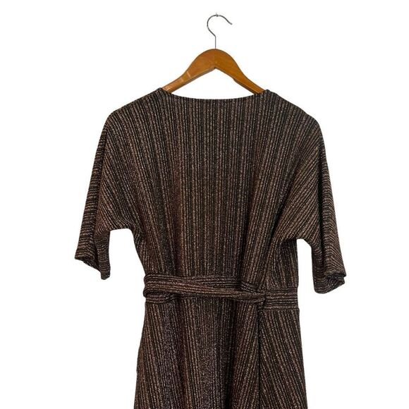 NWT! Spense glittery wrap dress. Size medium - Picture 7 of 10